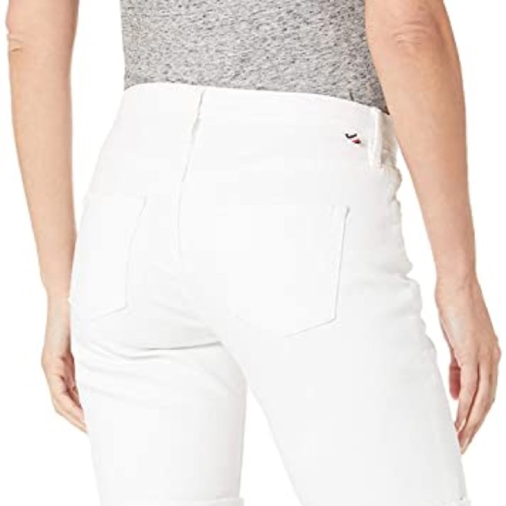 NWT Shorts: Denim, Cuffed, Mid-Rise, 9" Inseam, White, Tommy Hilfiger - Picture 3 of 12